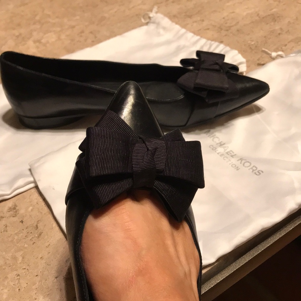 Michael Kors Collection Marla leather bow flats - Picture 2 of 8